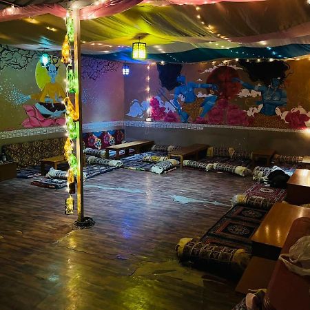 Reverberate Cafe & Cottages - Negi'S Place Jibhi المظهر الخارجي الصورة