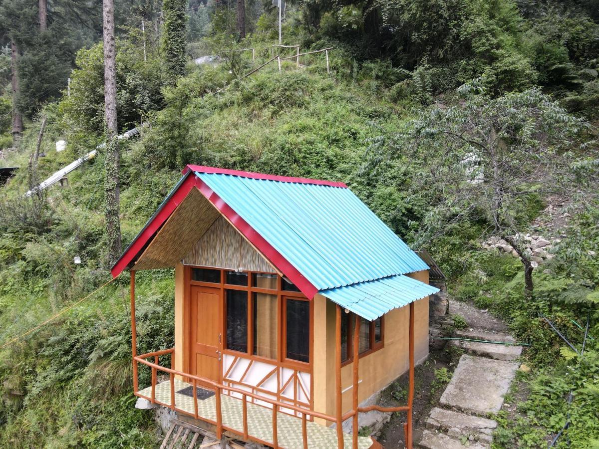 Reverberate Cafe & Cottages - Negi'S Place Jibhi المظهر الخارجي الصورة