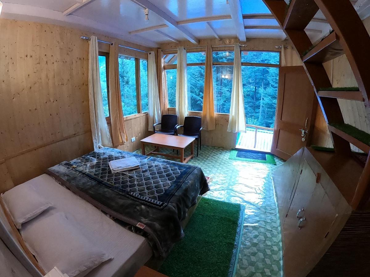 Reverberate Cafe & Cottages - Negi'S Place Jibhi المظهر الخارجي الصورة